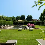 Ξενοδοχείο I Somaschi 4*